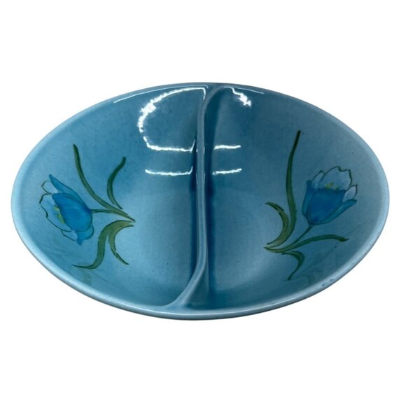 Vintage Metlox Vernon Ware Blue Tulip Divided Round Vegetable Bowl 9 1/8” - Picture 1 of 6